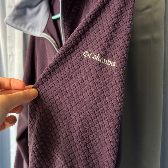 Columbia Blue and Purple Fleece Pullover - Picture 3 of 5